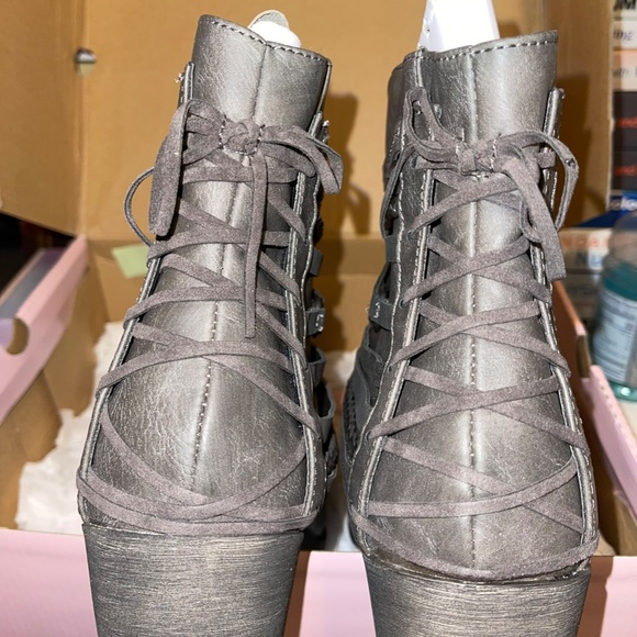 LPop Bootie Boots#149‎ - Picture 2 of 3